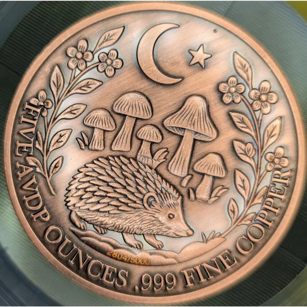 5 oz .999 Fine Copper Round Hedgehog Limited Edition 2804/5000 Estate Find - Picture 2 of 4